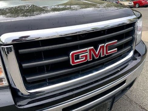 Used 2011 GMC Sierra 1500 SL image 6