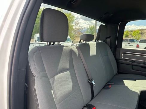 Used 2023 RAM 2500 Big Horn w/ Cold Weather Group AWD/4WD image 19