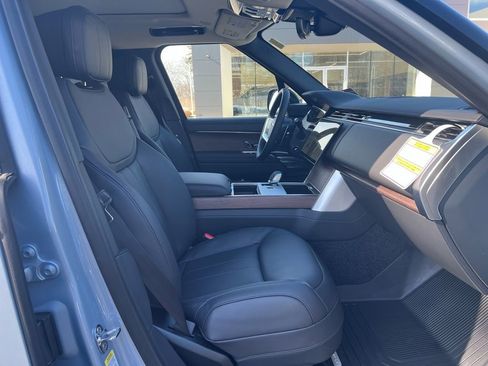 New 2026 Land Rover Range Rover Long Wheelbase SE AWD/4WD image 29