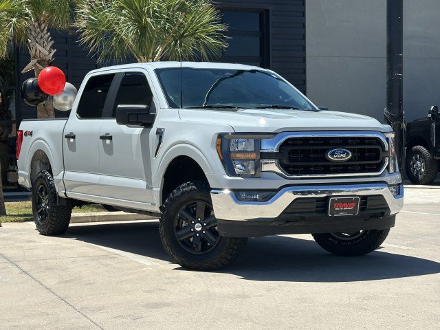 Used 2023 Ford F150 XLT AWD/4WD image 3