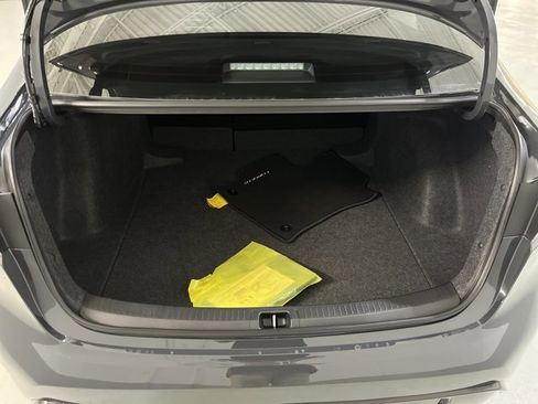 Used 2026 Toyota Corolla SE image 12