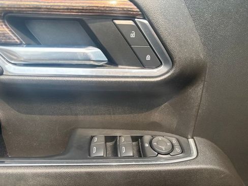 Used 2023 GMC Sierra 1500 Elevation AWD/4WD image 10