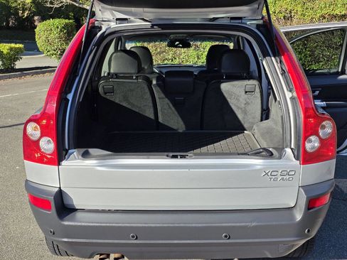Used 2003 Volvo XC90 T6 image 15