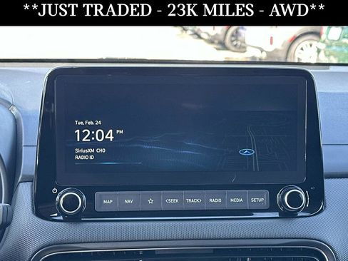 Used 2023 Hyundai Kona SEL w/ Convenience Package image 9