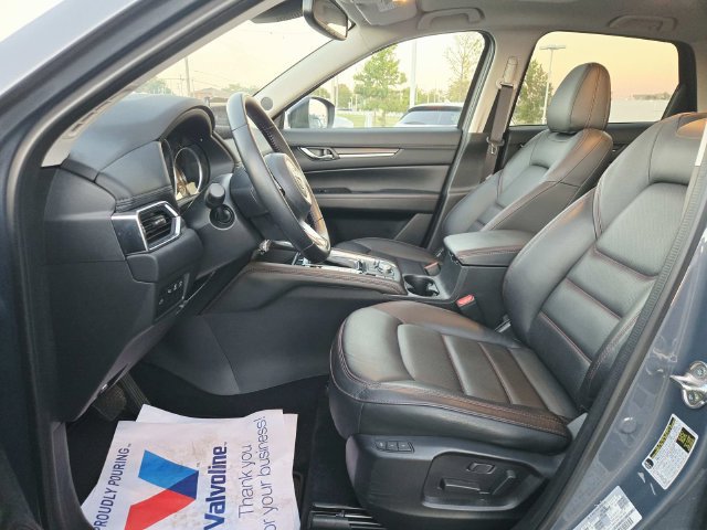 Certified 2025 MAZDA CX-5 Carbon Edition AWD/4WD image 9