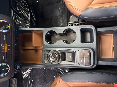 Used 2022 Ford Maverick Lariat FWD image 29