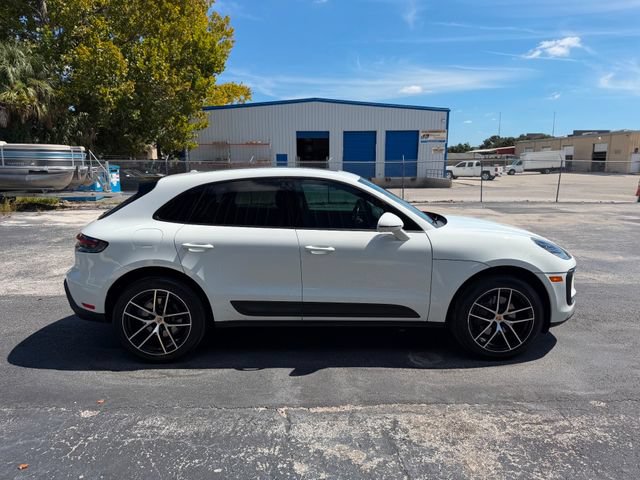 Used 2022 Porsche Macan AWD/4WD image 81