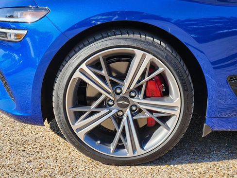 Used 2025 Genesis G70 3.3T Advanced w/ Sport Prestige Package image 10