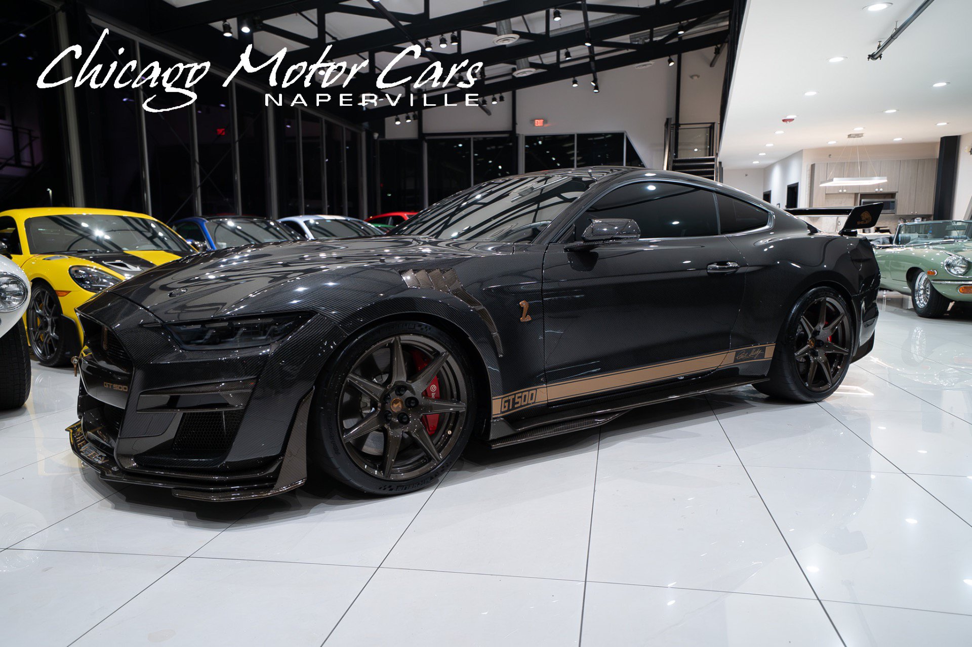 Used 2022 Ford Mustang Shelby GT500 w/ Carbon Fiber Track Pack RWD image 1