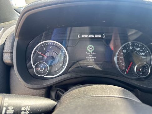 Used 2025 RAM 1500 Laramie image 14