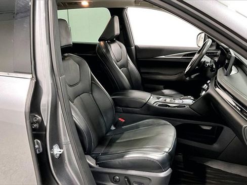 Used 2023 INFINITI QX60 Luxe image 31