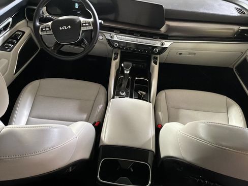 Used 2024 Kia Telluride S AWD/4WD image 17
