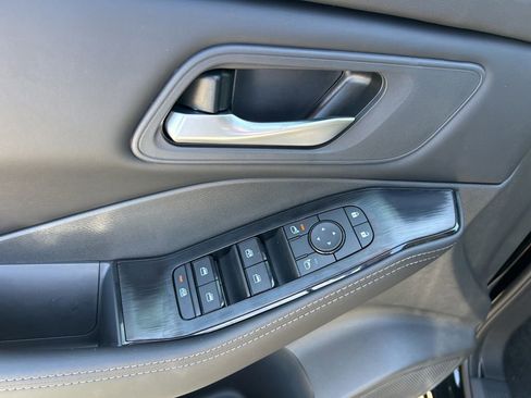 New 2026 Nissan Rogue SV w/ Cold Weather Package FWD image 19