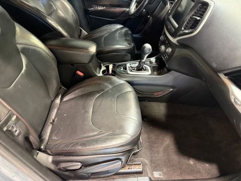 Used 2015 Jeep Cherokee Trailhawk w/ Comfort/Convenience Group image 75