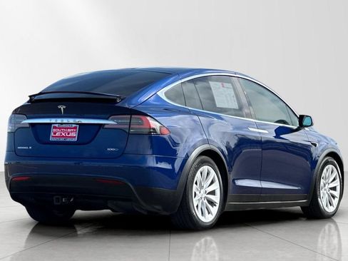 Used 2018 Tesla Model X AWD/4WD image 6