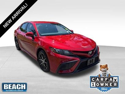 Used 2024 Toyota Camry SE w/ Cold Weather Package