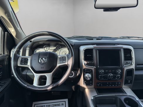Used 2018 RAM 1500 Laramie w/ Convenience Group image 14