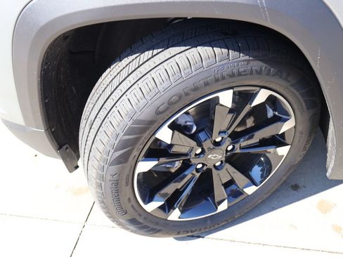 New 2027 Chevrolet Equinox RS w/ Safety and Technology Package AWD/4WD image 39