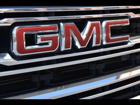 Used 2021 GMC Sierra 2500 SLE w/ SLE Convenience Package AWD/4WD image 45