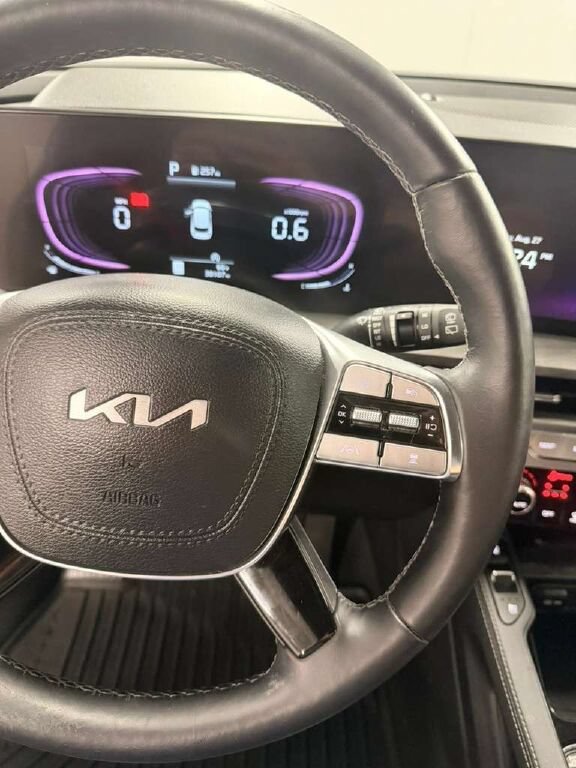 Used 2024 Kia Telluride EX X-Line AWD/4WD image 25