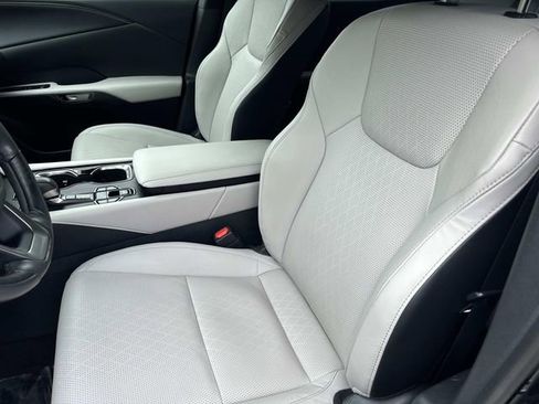 Certified 2023 Lexus RX 350 Premium Plus w/ Accessory Package AWD/4WD image 20