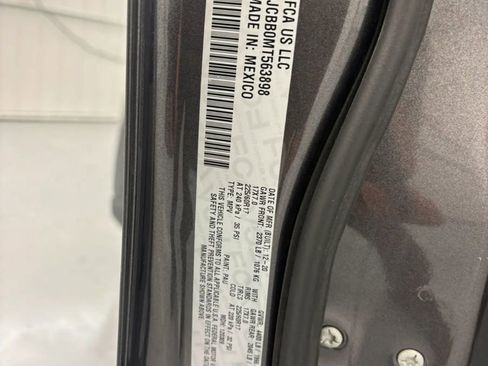 Used 2021 Jeep Compass Latitude w/ Driver Assistance Group FWD image 48