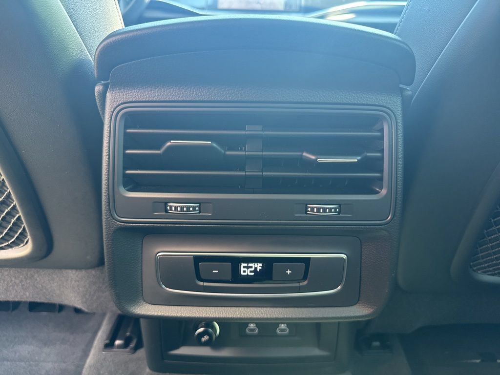 Used 2023 Audi Q8 Premium w/ Convenience Package AWD/4WD image 55