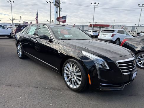 Used 2017 Cadillac CT6 AWD image 3