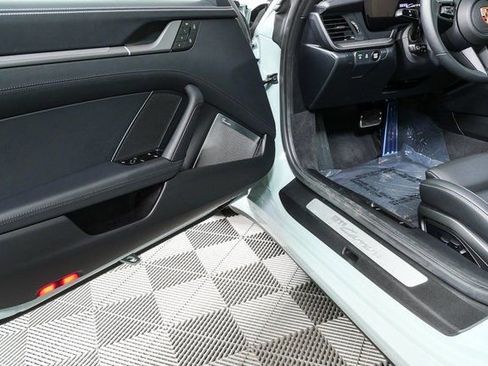 Used 2026 Porsche 911 Carrera image 10