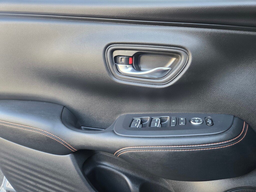 Certified 2024 Honda HR-V Sport image 22
