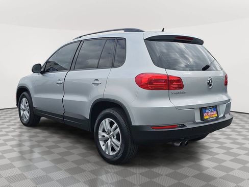 Used 2016 Volkswagen Tiguan S FWD image 7