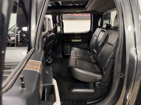 Used 2019 Ford F350 Lariat w/ Lariat Ultimate Package AWD/4WD image 16