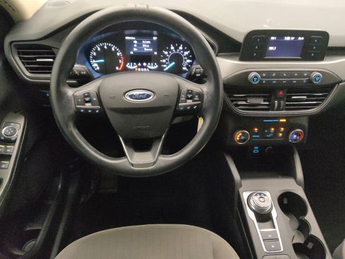 Used 2020 Ford Escape S image 22