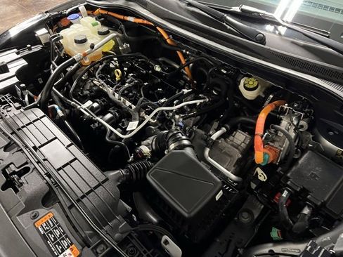 Used 2023 Ford Escape ST-Line Elite w/ Class II Trailer Tow Package image 47