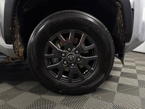 Used 2025 Toyota 4Runner SR5 image 11