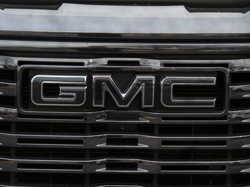 Used 2024 GMC Sierra 1500 Denali Ultimate image 23