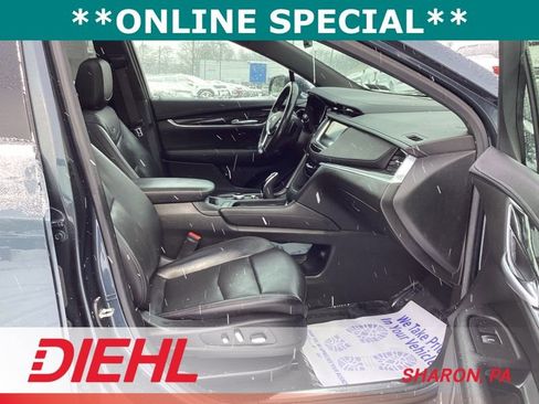 Used 2020 Cadillac XT5 Premium Luxury image 15