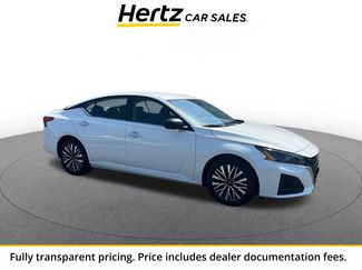 Used 2025 Nissan Altima 2.5 SV FWD video 1
