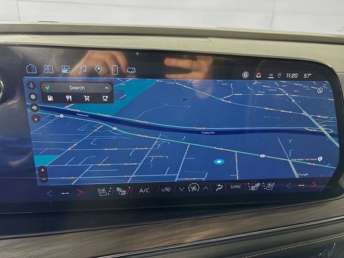 New 2025 Chevrolet Suburban Premier image 13