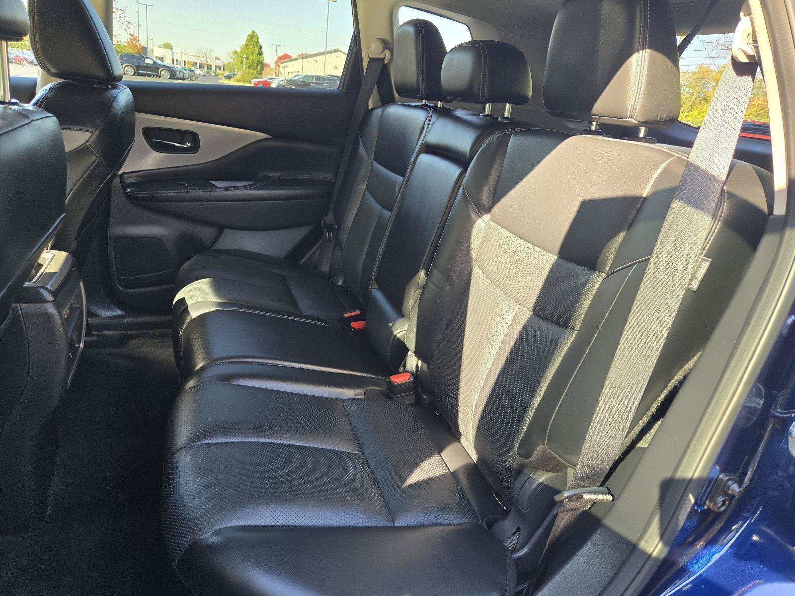 Used 2023 Nissan Murano SL w/ SL Moonroof Package AWD/4WD image 27