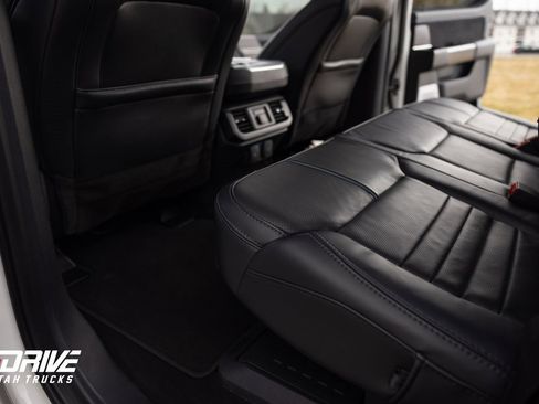 Used 2025 Ford F150 Platinum image 22