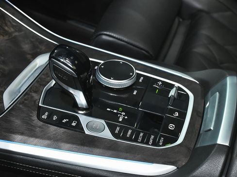 Used 2023 BMW X5 xDrive45e w/ M Sport Package image 51