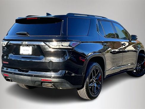 Certified 2019 Chevrolet Traverse Premier w/ Redline Edition image 6
