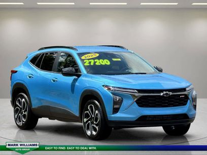 Used 2025 Chevrolet Trax RS
