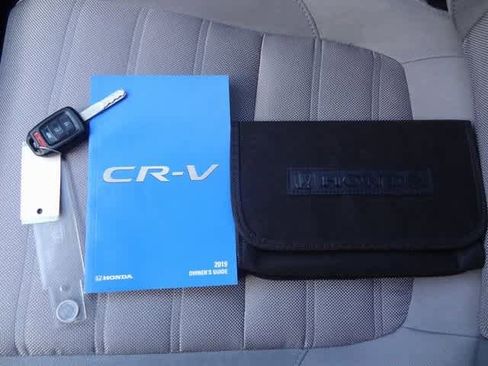 Used 2019 Honda CR-V LX image 25