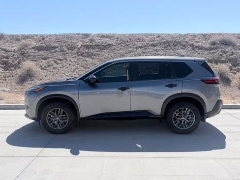 Certified 2021 Nissan Rogue S FWD image 5
