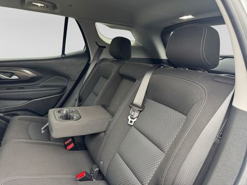 Used 2022 GMC Terrain SLE w/ Driver Convenience Package image 21