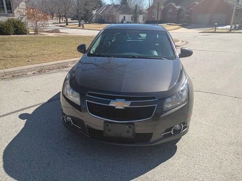 Used 2014 Chevrolet Cruze LT w/ Sun, Sound and Sport Package image 2