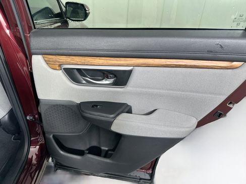 Used 2018 Honda CR-V EX image 30