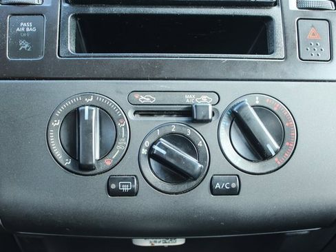 Used 2008 Nissan Versa 1.8 S w/ PWR Pkg image 19